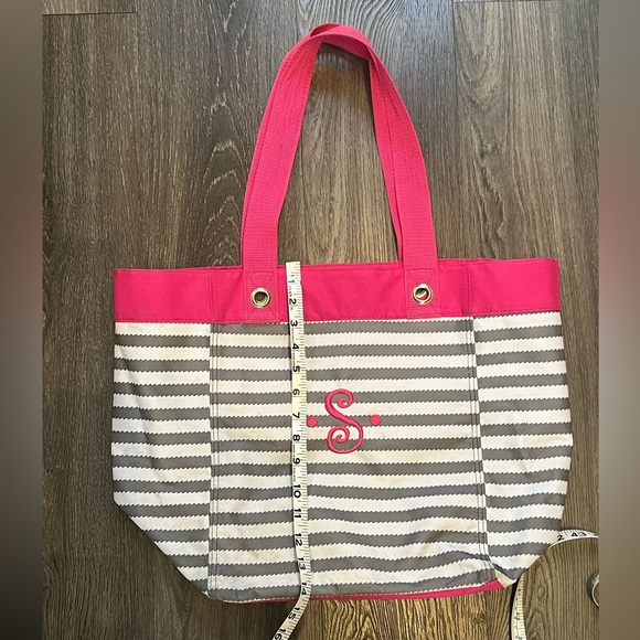 Thirty-one embroidered “S” Tote - Picture 13 of 14